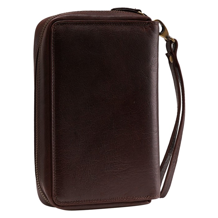 Товар коричневого цвета с внутренней стороны