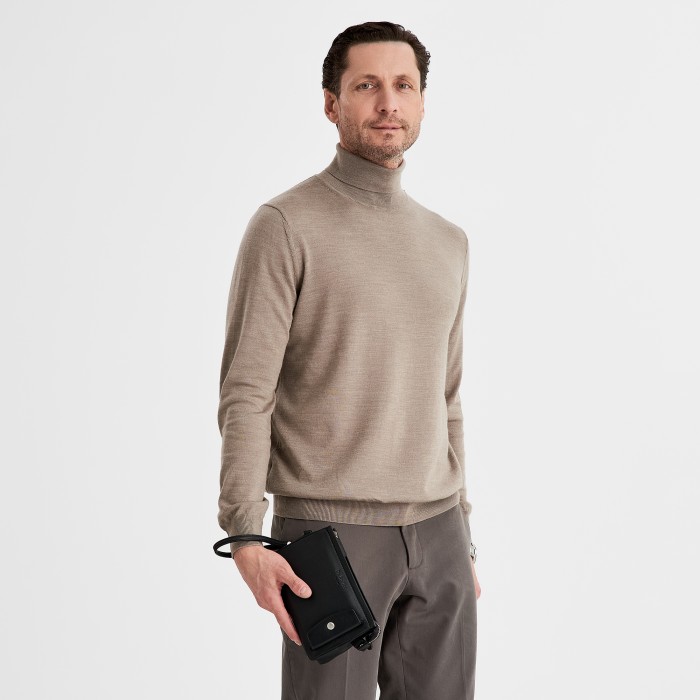 Товар с артикулом B402402-260-04 вид сзади