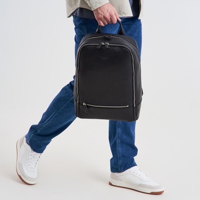 b402623-245-04 рюкзак из америки вид сбоку