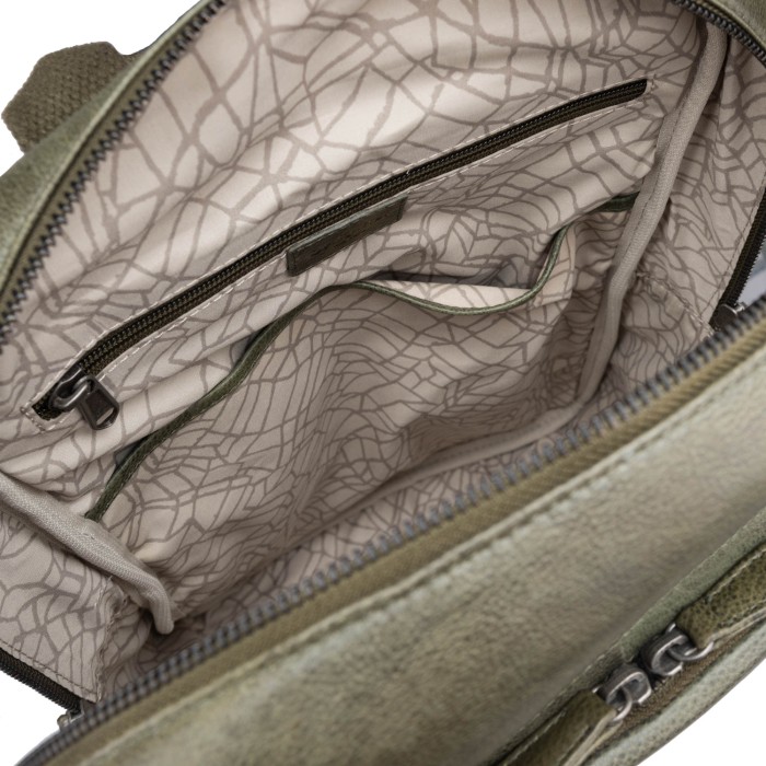 b402691-154-80 рюкзак из америки вид сбоку