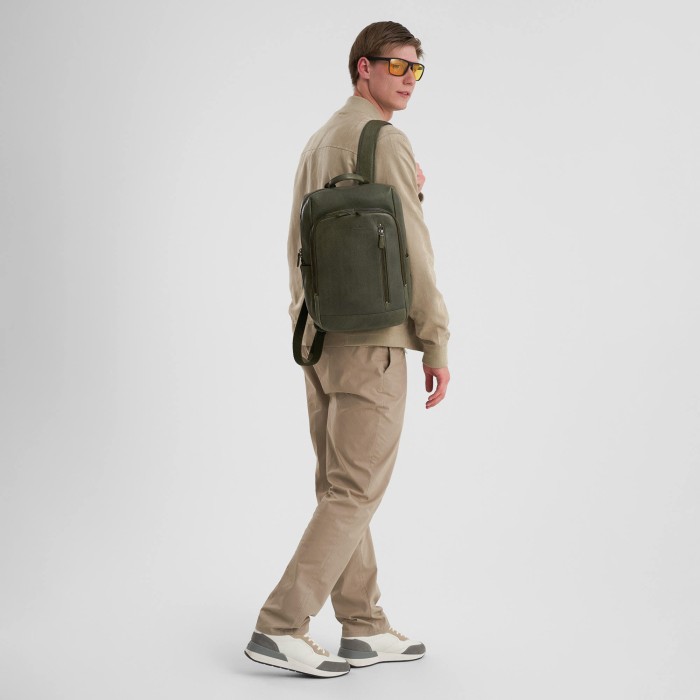 b402691-154-80 рюкзак для взрослого возраста с изнаночной стороны