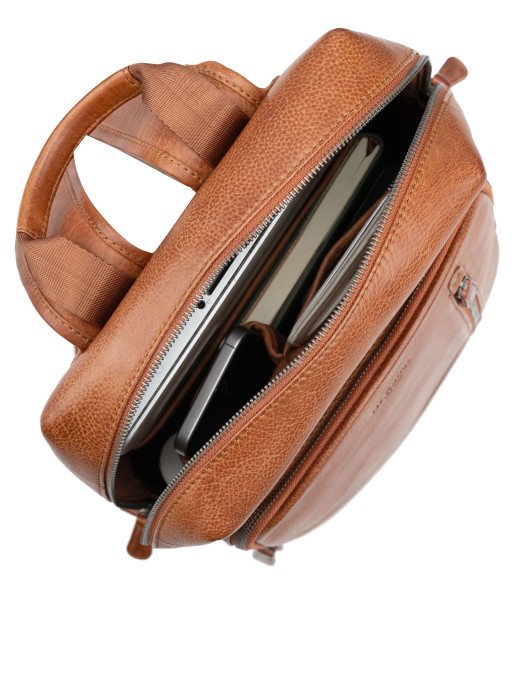 b402691-248-05 рюкзак из америки вид сбоку