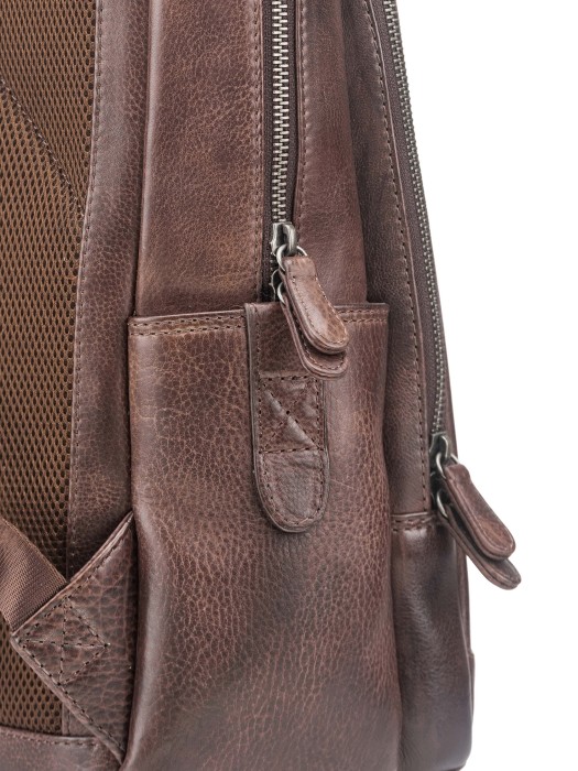 b402691-248-09 рюкзак из кожи спереди