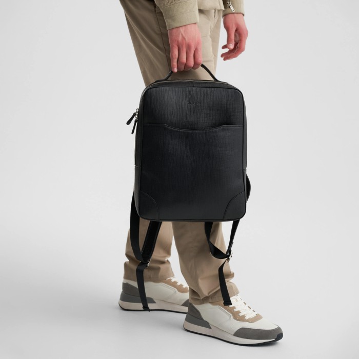 b402696-124-04 рюкзак для взрослого возраста с изнаночной стороны