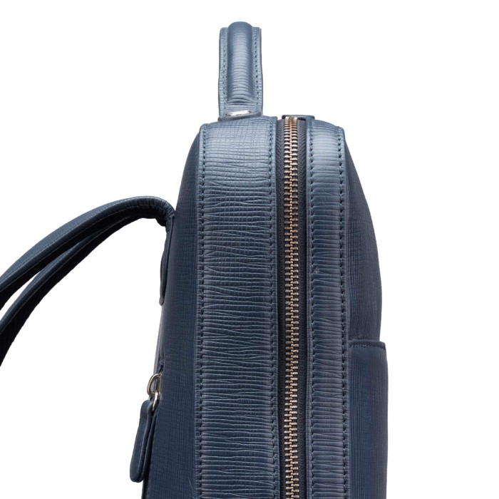 b402696-124-60 рюкзак по цене 35900 руб вид справа