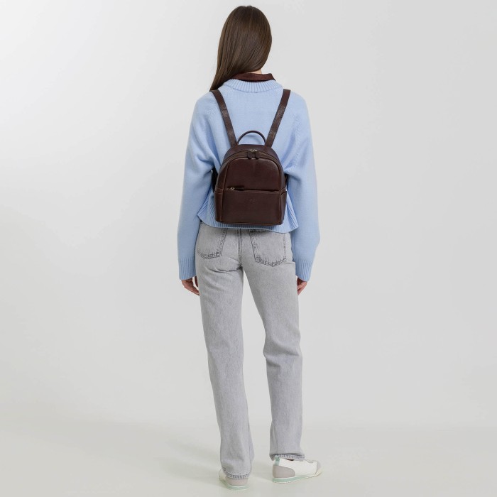 Продукция для женщин фото