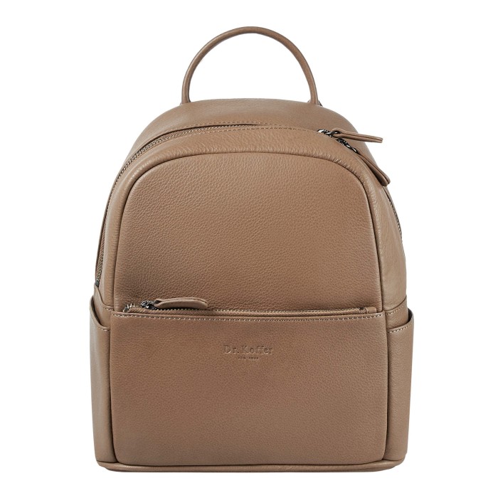 Товар бежевого цвета с внутренней стороны