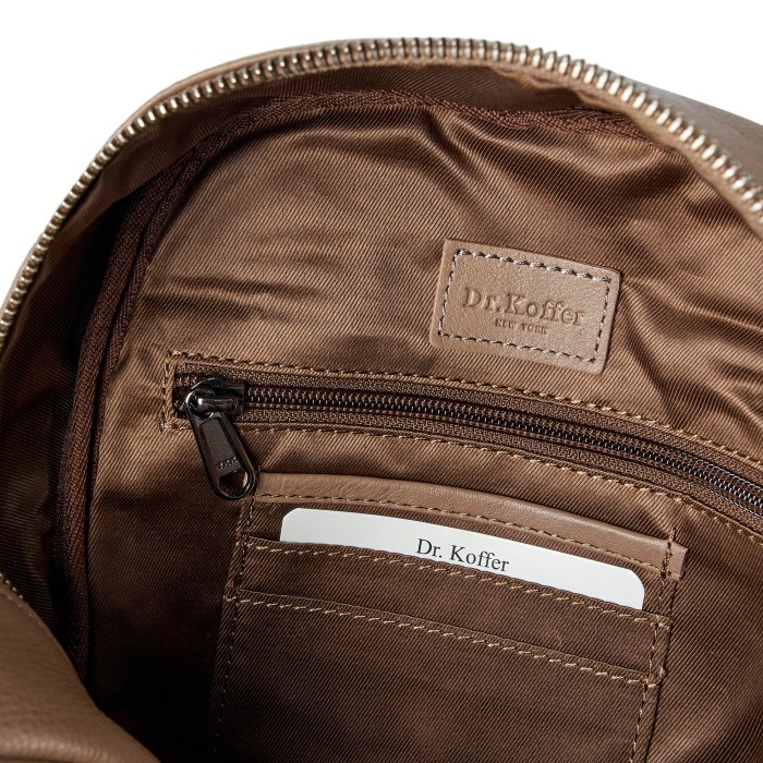 b402698-41-61 рюкзак для взрослого возраста с изнаночной стороны