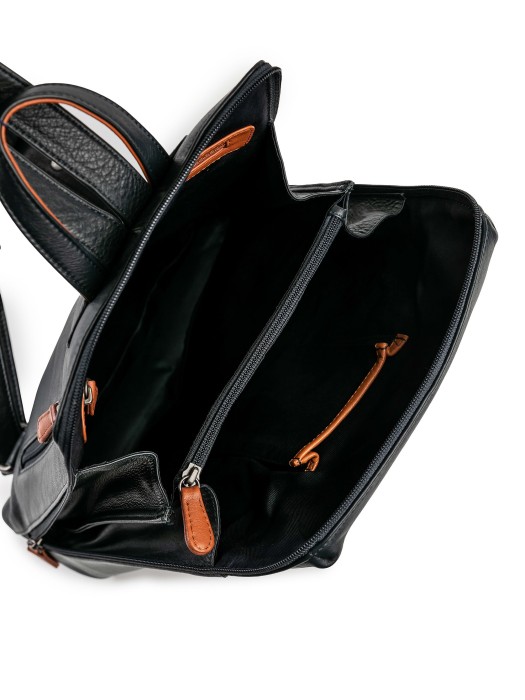 Товар синего цвета с внутренней стороны