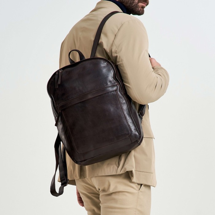 b402774-249-09 рюкзак для взрослого возраста с изнаночной стороны