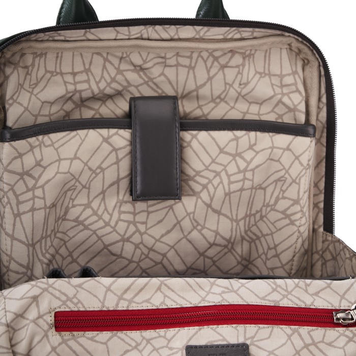 b402780-41-65_77 рюкзак для взрослого возраста с изнаночной стороны