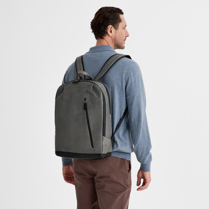 b402781-154-77_04 рюкзак повседневного стиля с лицевой стороны