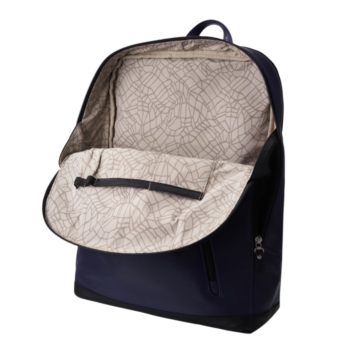 b402781-41-60_04 рюкзак по цене 30600 руб вид справа