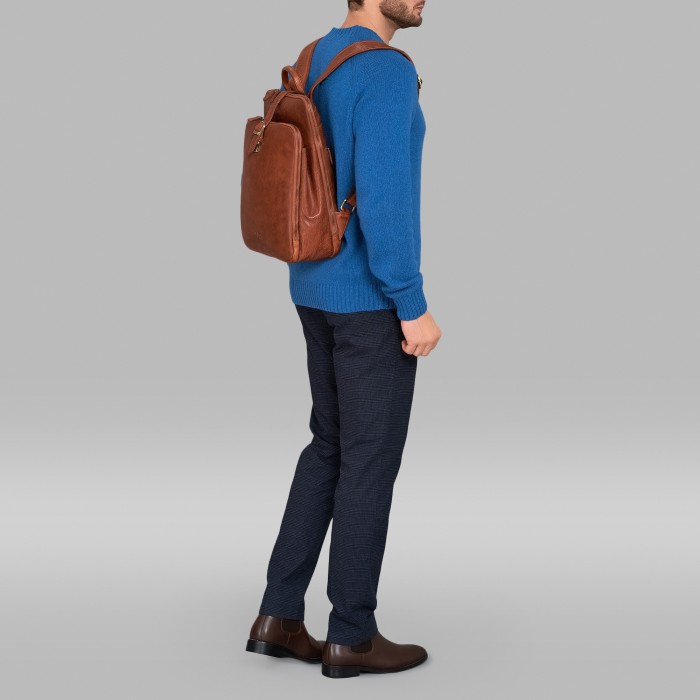 b402784-248-05 рюкзак по цене 49700 руб вид справа