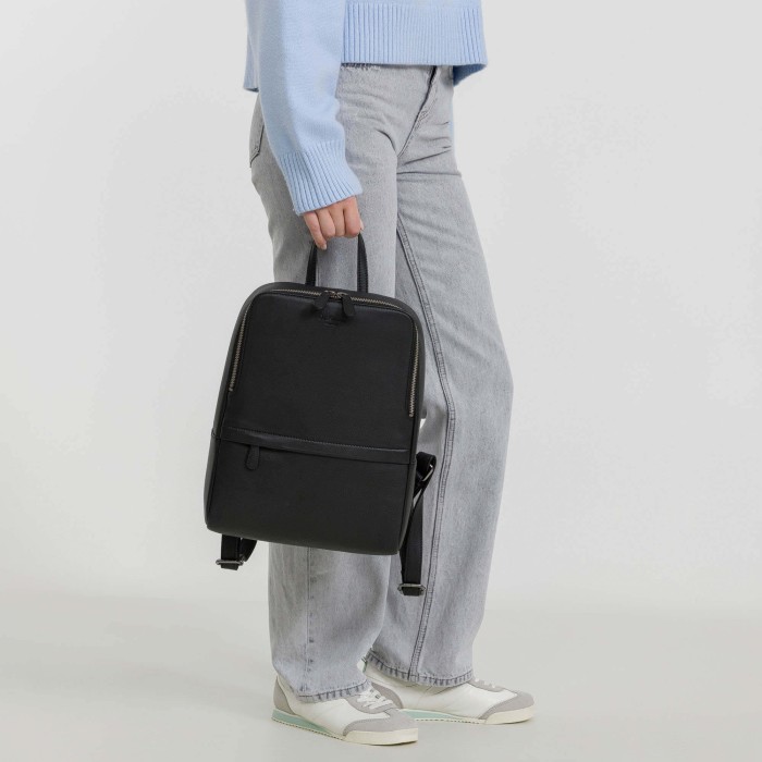 Товар с артикулом B402785-41-04 вид сзади