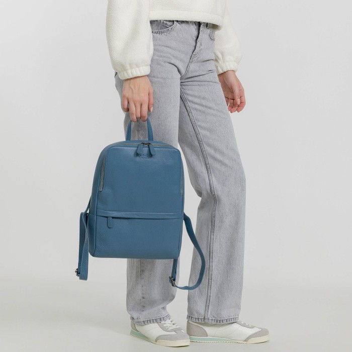 Товар с артикулом B402785-41-70 вид сзади