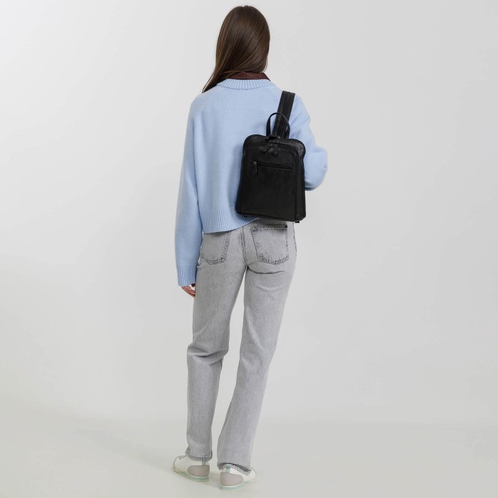 b402788-248-04 рюкзак из америки вид сбоку