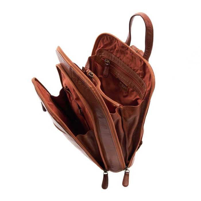 b402788-248-05 рюкзак из америки вид сбоку