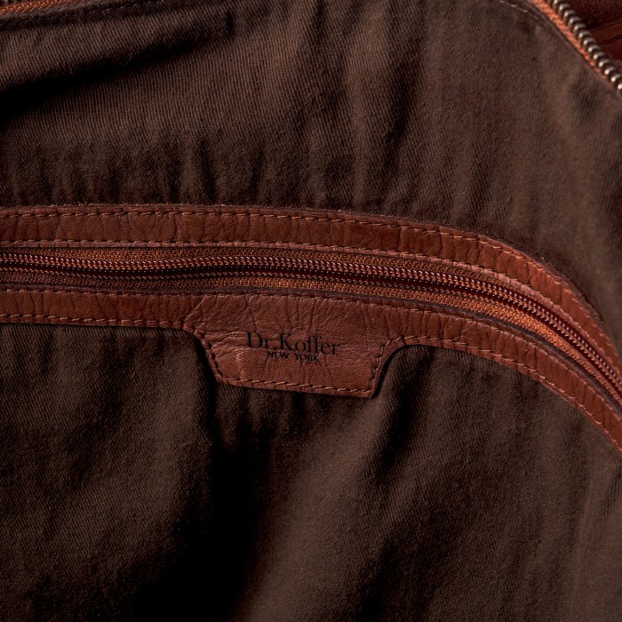 b402798-249-05 сумка дорожная от бренда dr.koffer вид слева