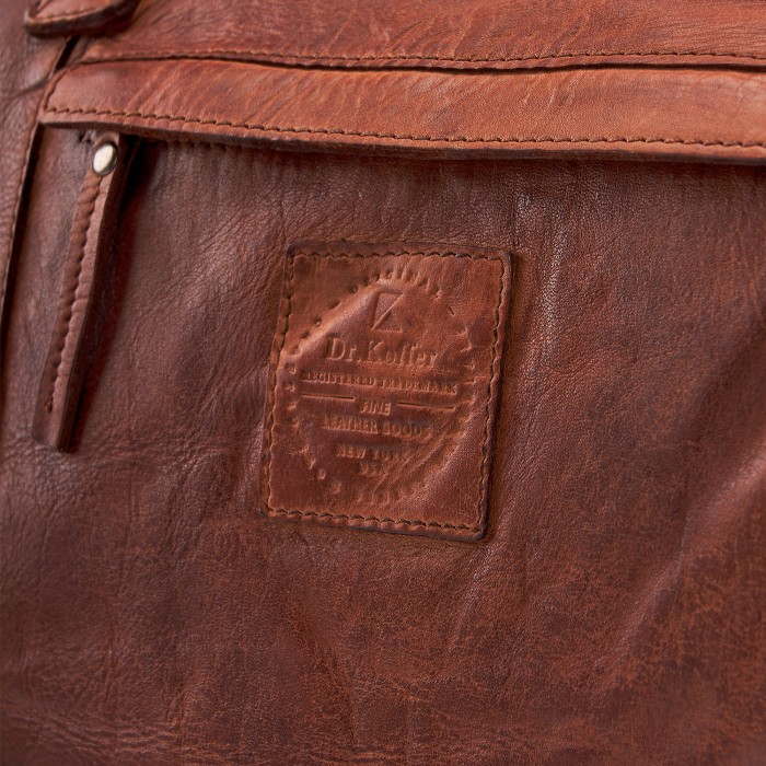 b402798-249-05 сумка дорожная делового стиля с лицевой стороны