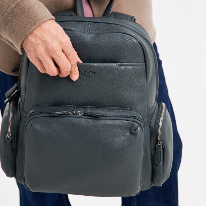 b402809-41-60 рюкзак по цене 44400 руб вид справа