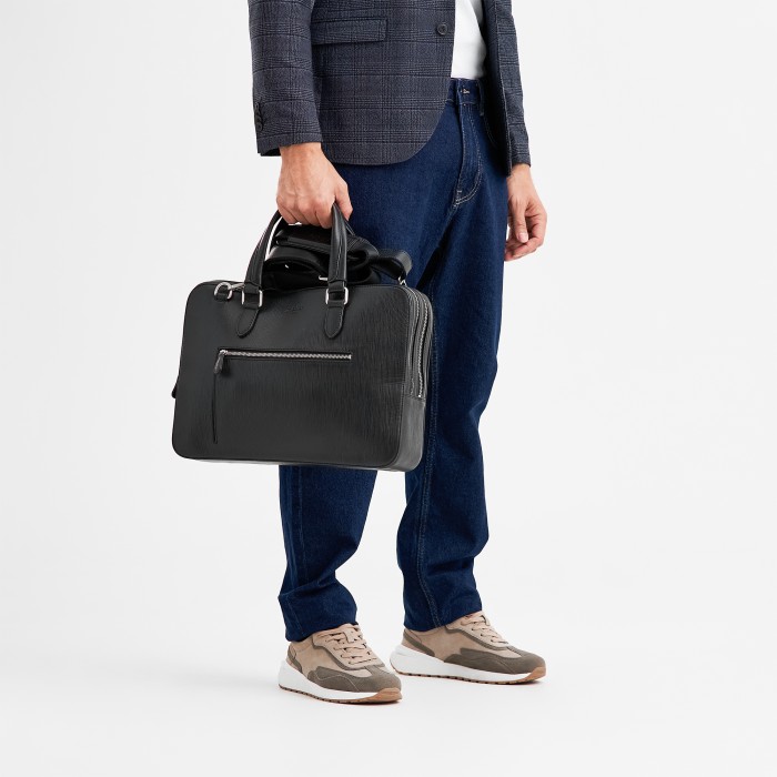 b402813-124-04 сумка для документов по цене 45000 руб вид справа