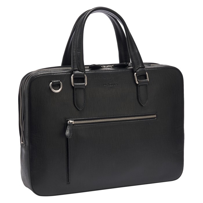 Товар черного цвета с внутренней стороны