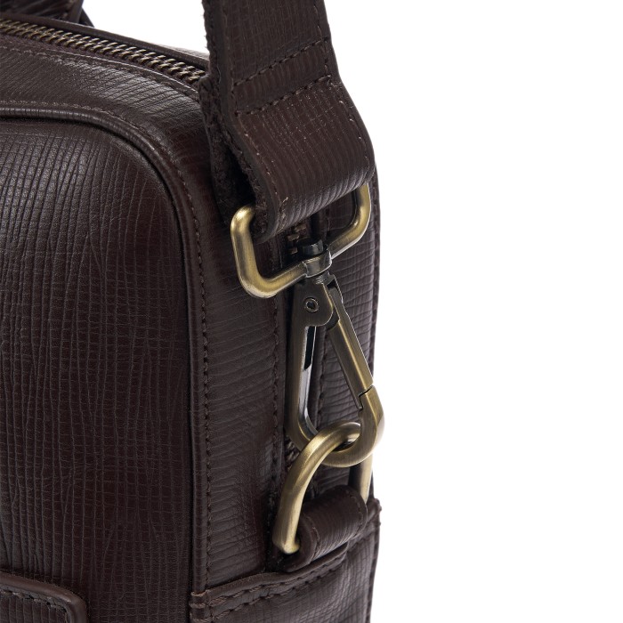 b402814-124-09 сумка для документов от бренда dr.koffer вид слева