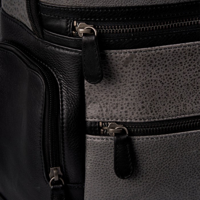 b402819-154-77_04 рюкзак из америки вид сбоку