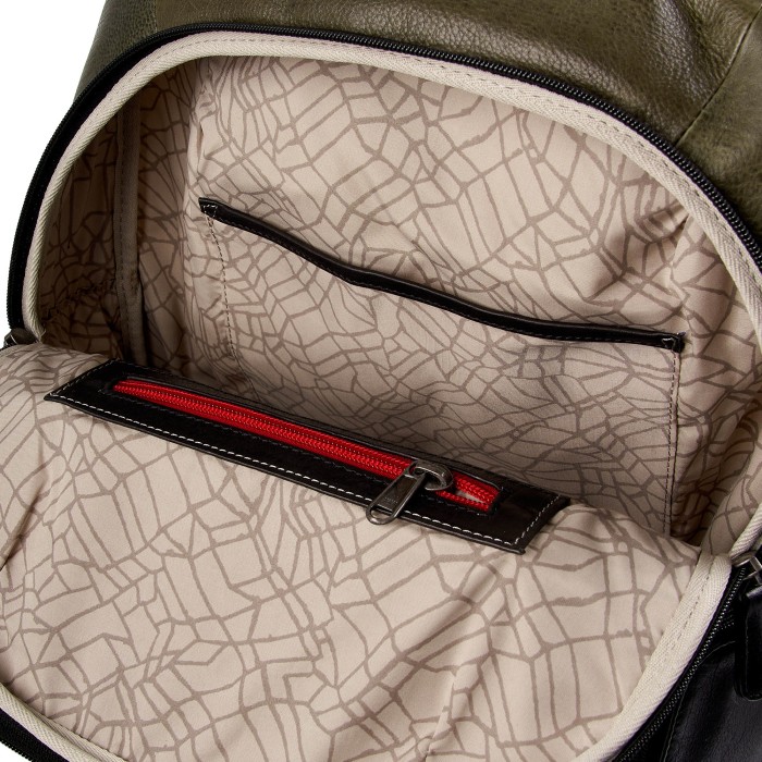 b402819-154-80_04 рюкзак по цене 39800 руб вид справа