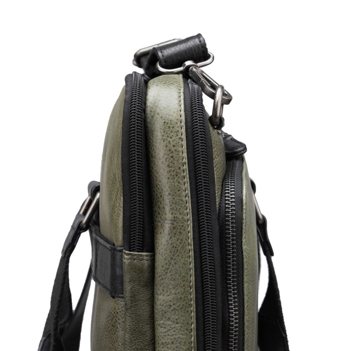 Товар с артикулом B402820-154-80_04 вид сзади