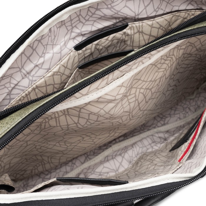 b402820-154-80_04 сумка для документов по цене 44300 руб вид справа