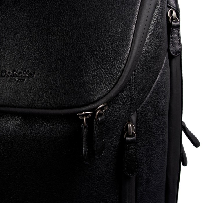 b402821-154-04_77 рюкзак по цене 42900 руб вид справа