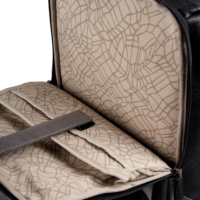 b402821-154-04_77 рюкзак повседневного стиля с лицевой стороны