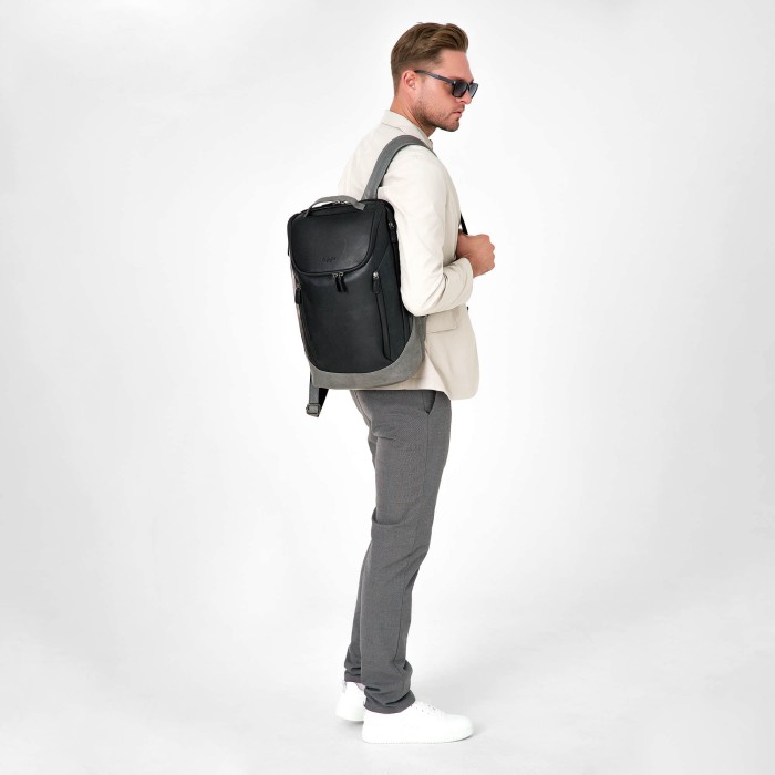 b402821-154-04_77 рюкзак для взрослого возраста с изнаночной стороны