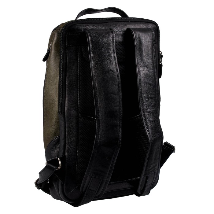 Товар зеленого цвета с внутренней стороны