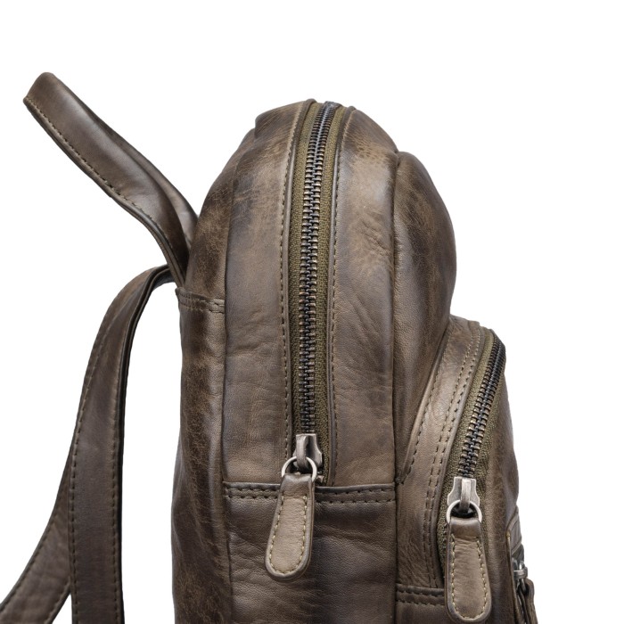 b402825-248-80 рюкзак по цене 30300 руб вид справа