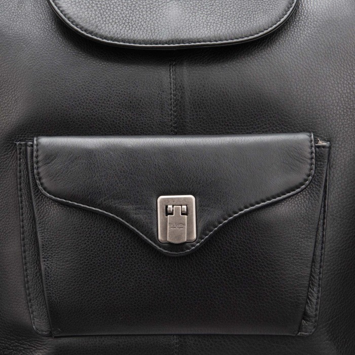 b402828-154-04_77 рюкзак повседневного стиля с лицевой стороны