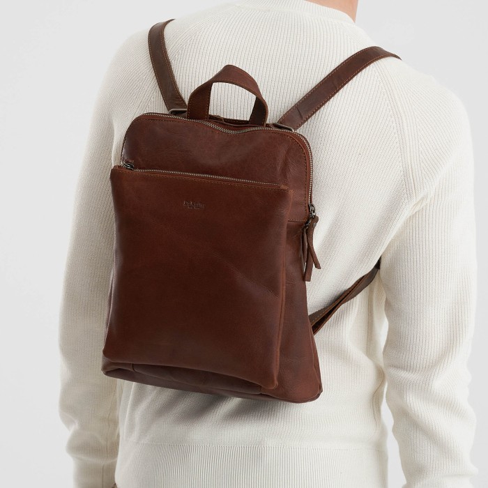 b402830-111-05 рюкзак по цене 25100 руб вид справа