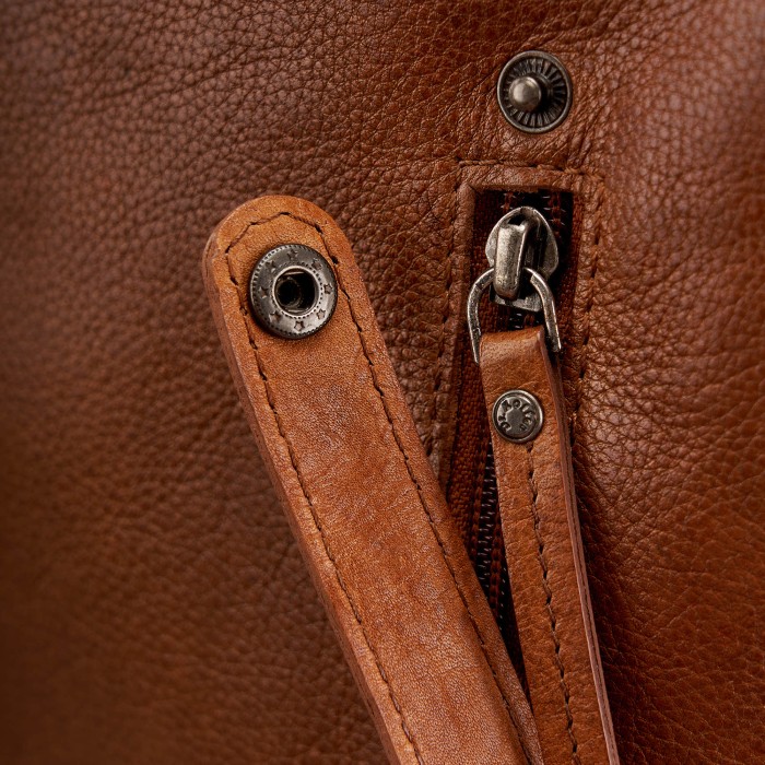 b402833-110-05 рюкзак по цене 40300 руб вид справа