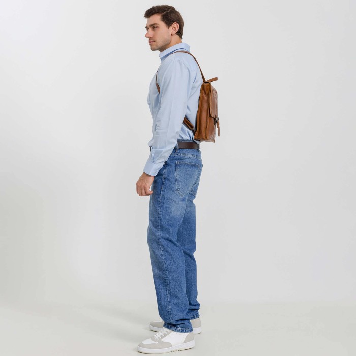 b402837-110-05 рюкзак для взрослого возраста с изнаночной стороны