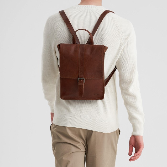 b402837-111-05 рюкзак из льна спереди