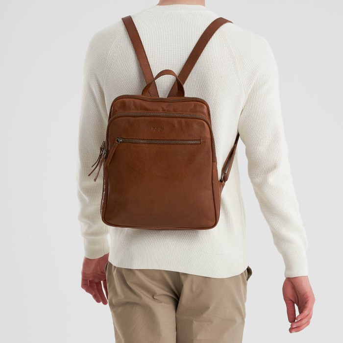 Товар с артикулом B402838-110-05 вид сзади