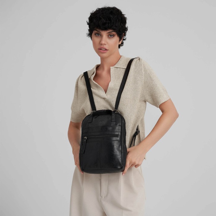 b402842-110-04 рюкзак по цене 24600 руб вид справа