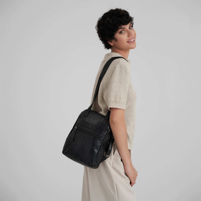 b402842-110-04 рюкзак из америки вид сбоку