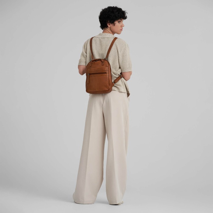 b402842-110-05 рюкзак из льна спереди