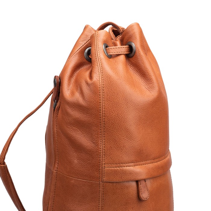 b402854-154-05 рюкзак по цене 33300 руб вид справа