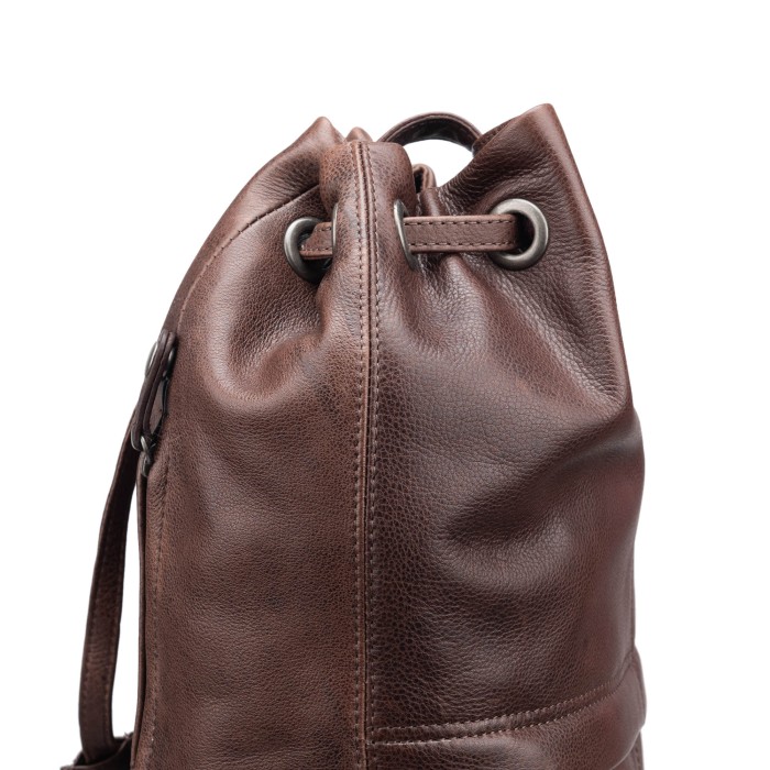 b402854-154-09 рюкзак из америки вид сбоку