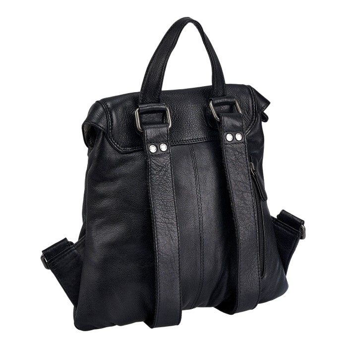 Товар черного цвета с внутренней стороны