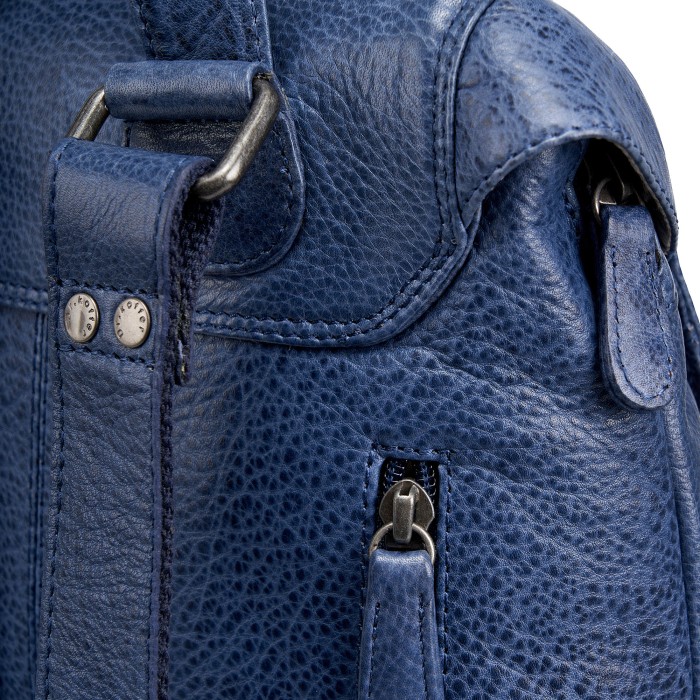 b402855-154-60 рюкзак от бренда dr.koffer вид слева